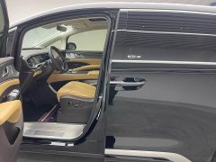 Denza D9 DM-i 1050 Premium - ფოტო 16