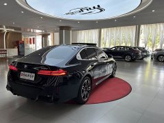 BMW 5 Series 530Li Premier M Sport Package - ფოტო 5