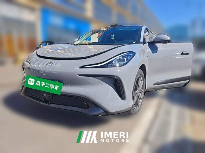 IM Motors Zhiji LS6 Max Standard Edition - ავტომობილი ჩინეთიდან