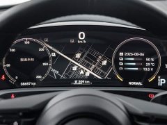 Porsche Taycan - ფოტო 10