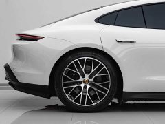 Porsche Taycan - ფოტო 9