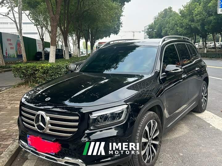 Mercedes-Benz GLB 220 Fashion Edition - автомобиль из Китая