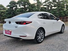 Mazda3 Axela 2.0L Automatic Elegant Edition - photo 16