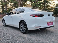 Mazda3 Axela 2.0L Automatic Elegant Edition - photo 18