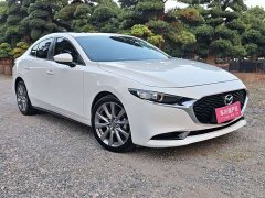 Mazda3 Axela 2.0L Automatic Elegant Edition - photo 3