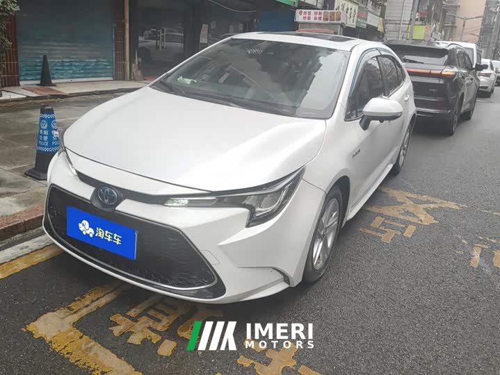 Toyota Corolla Hybrid 1.8H E-CVT Luxury - car from China