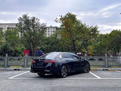 BMW 5 Series 530Li Premier M Sport Package - ფოტო 4