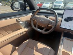 Nio Lerado L90 Max Six-Seater - ფოტო 7
