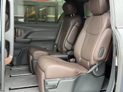 Toyota Grevias 2.5L Hybrid Flagship Edition - ფოტო 12
