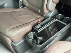 Toyota Grevias 2.5L Hybrid Flagship Edition - ფოტო 13