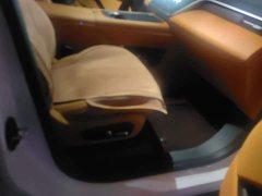 Dongfeng eπ008 210Max Smart Driving Edition 5-seater - ფოტო 8
