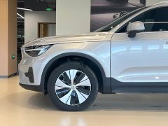 Volvo XC40 B3 Smart Remote Luxury Edition - ფოტო 4
