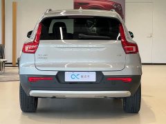 Volvo XC40 B3 Smart Remote Luxury Edition - ფოტო 6