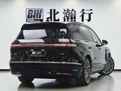 NIO ES8 Six-Seat Executive Signature Edition - ფოტო 6