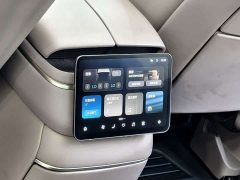 NIO ES8 Six-Seat Executive Signature Edition - ფოტო 9