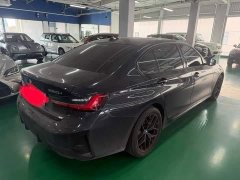 BMW 3 Series 330i M Sport Night Edition Package - ფოტო 2