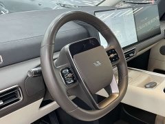 Li Auto Li Xiang MEGA Ultra - ფოტო 5