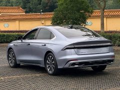 Lincoln Z 2.0T Premium Edition - ფოტო 6