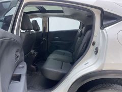 Honda Vezel 1.5L CVT Luxury - ფოტო 10
