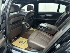 BMW 7 Series 730Li M Sport Package - ფოტო 5