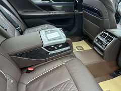 BMW 7 Series 730Li M Sport Package - ფოტო 7