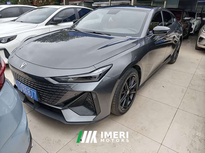 Changan UNI-V 1.5T Sport Edition
