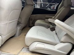 Buick GL8 Land Business Class Comfort Edition - ფოტო 12