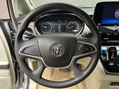 Buick GL8 Land Business Class Comfort Edition - ფოტო 5