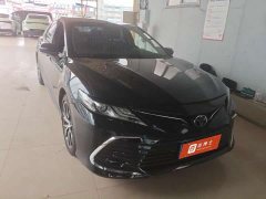 Toyota Camry 2.5G Luxury - ფოტო 2