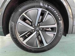 Li Auto L8 Pro - ფოტო 16