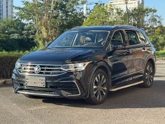 Volkswagen Tiguan L 330TSI Automatic FWD R-Line Comfort Edition - photo 1