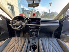 Volkswagen Tiguan L 330TSI Automatic FWD R-Line Comfort Edition - photo 11