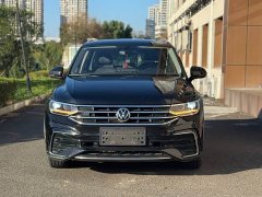 Volkswagen Tiguan L 330TSI Automatic FWD R-Line Comfort Edition - photo 2