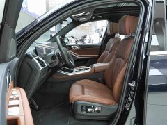 BMW X7 xDrive40i M Sport Luxury Package - фото 11
