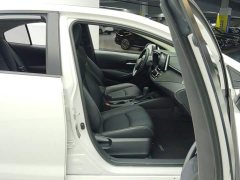 Toyota Corolla TNGA 1.5L CVT Elite - ფოტო 8