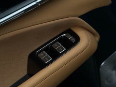 Zeekr Geely Geometry 009 Seven-Seat Ultra Home Edition - фото 12