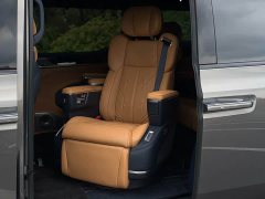 Zeekr Geely Geometry 009 Seven-Seat Ultra Home Edition - фото 7