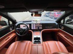 AITO M9 Extended Range Ultra 42kWh 6-Seater - ფოტო 11