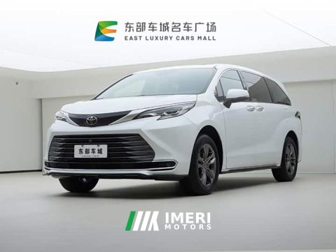 2026 Toyota Sienna 2.5L Hybrid AWD Premium Edition