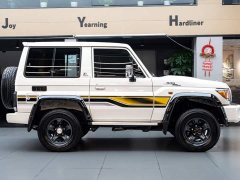 Toyota Land Cruiser (Imported) LC71 4.0L Manual - ფოტო 3