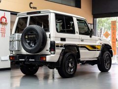 Toyota Land Cruiser (Imported) LC71 4.0L Manual - ფოტო 4