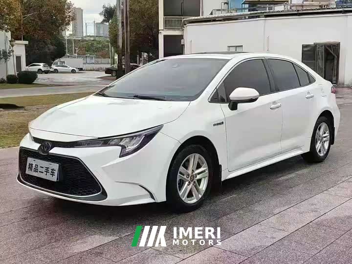 Toyota Corolla Hybrid 1.8H E-CVT Luxury