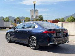 BMW 5 Series 525Li M Sport Package - ფოტო 12
