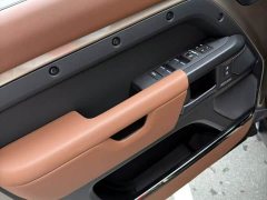 Land Rover Defender 110 OCTA - ფოტო 5