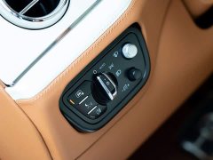 Bentley EWB Azure First Edition - ფოტო 12