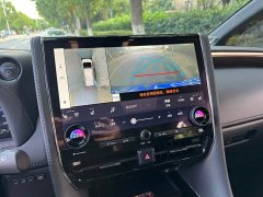 Toyota Vellfire Crown Hybrid 2.5L Executive Premier Edition - photo 11