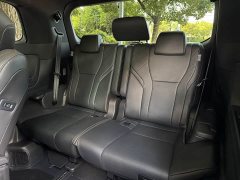 Toyota Vellfire Crown Hybrid 2.5L Executive Premier Edition - photo 18