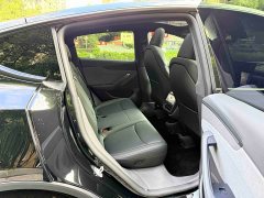 Tesla Model Y Rear-Wheel Drive - фото 12