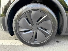 Tesla Model Y Rear-Wheel Drive - фото 4