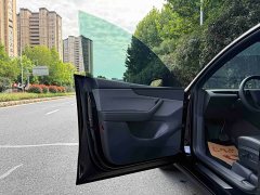 Tesla Model Y Rear-Wheel Drive - фото 6